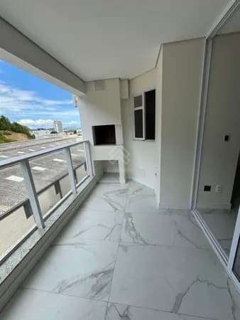 Apartamento novo no centro de Itajaí