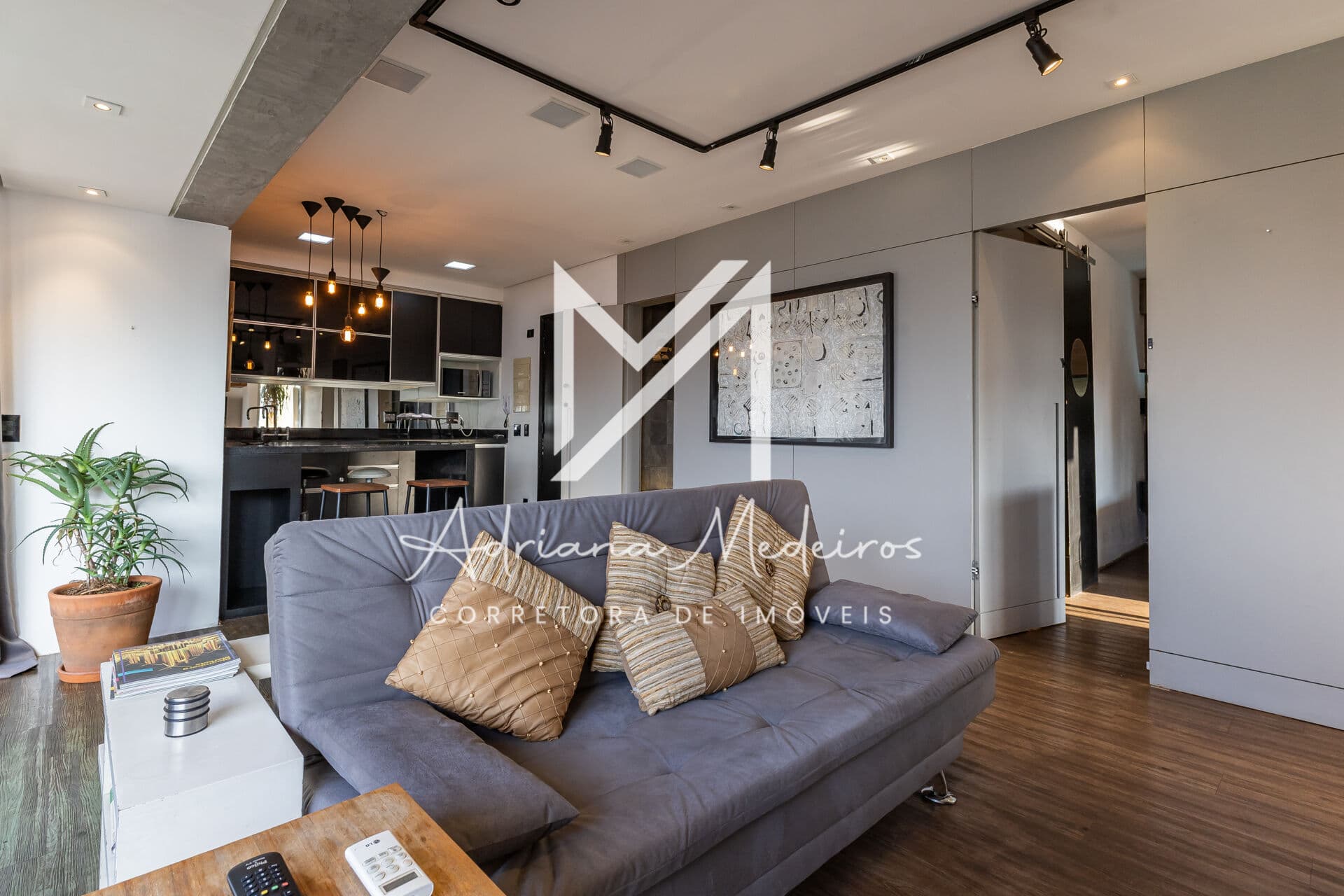 Apartamento no Condomínio Itaim Loft