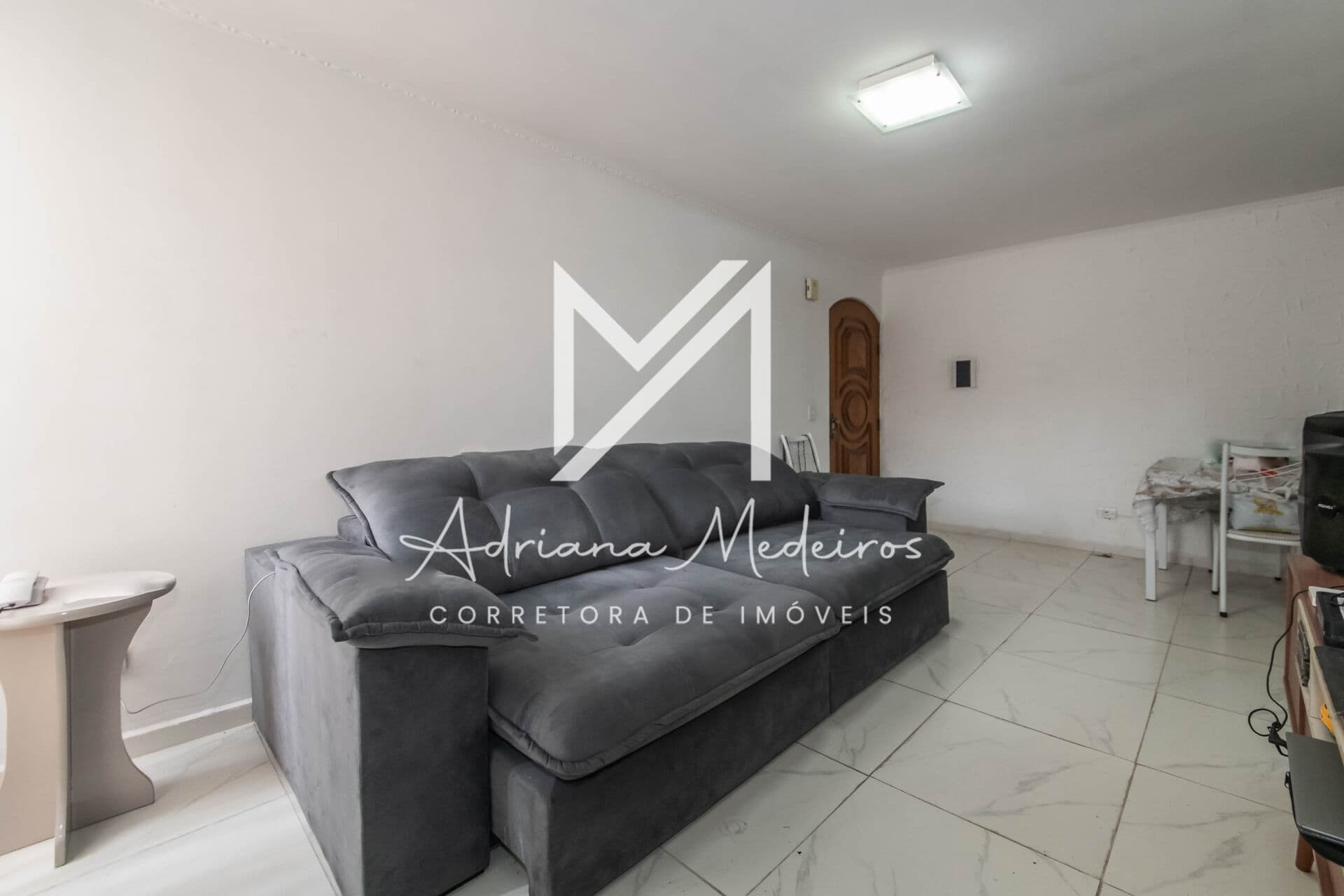 Apartamento no Condomínio Flamboyant