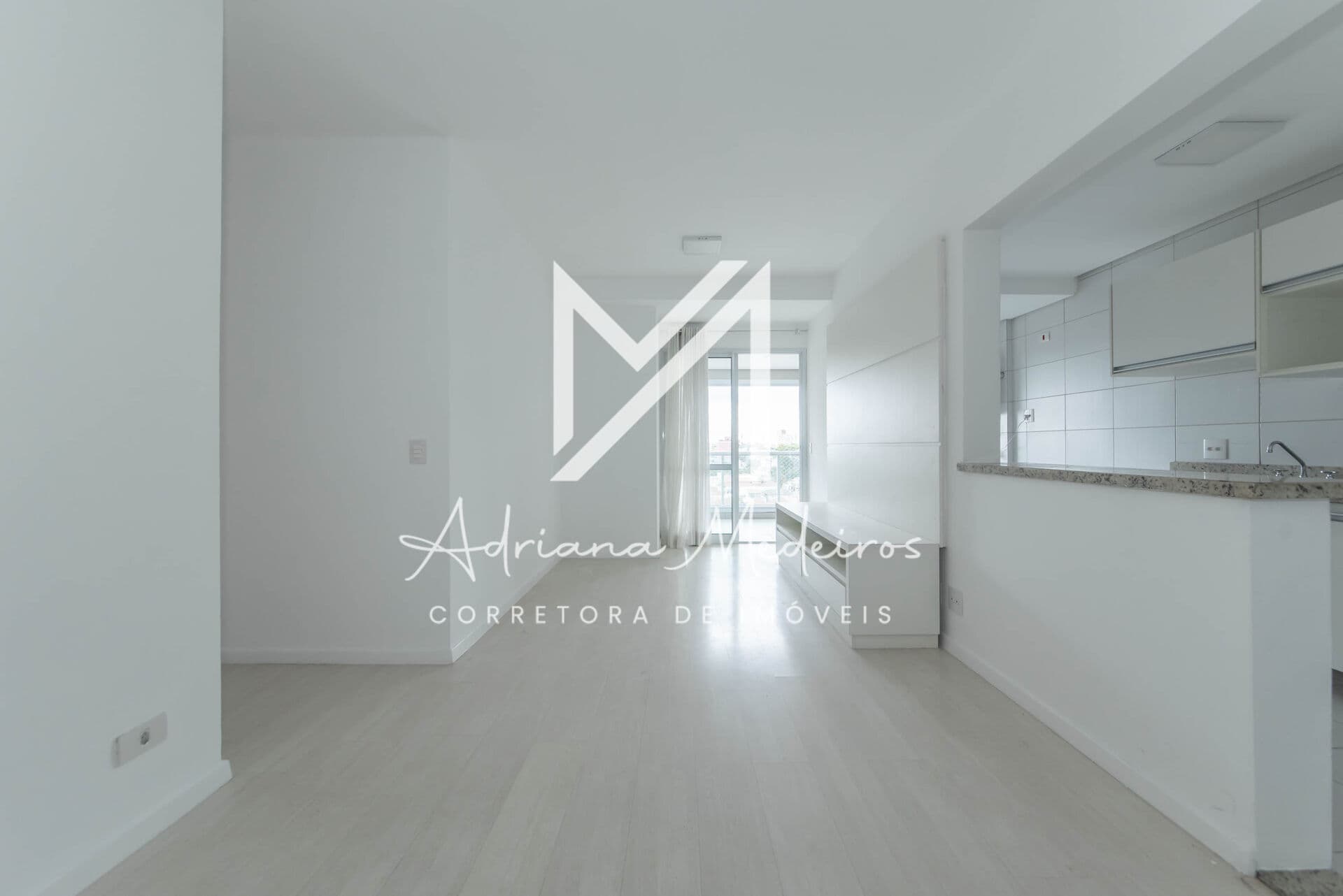Apartamento no Condomínio Mondrian