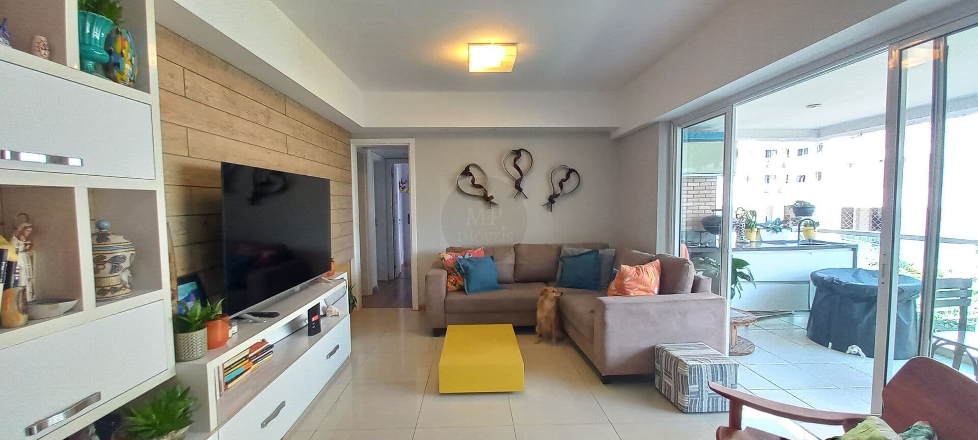 Apartamento 3 Quartos com Dependência Completa - Cond. Laguna di Mare
