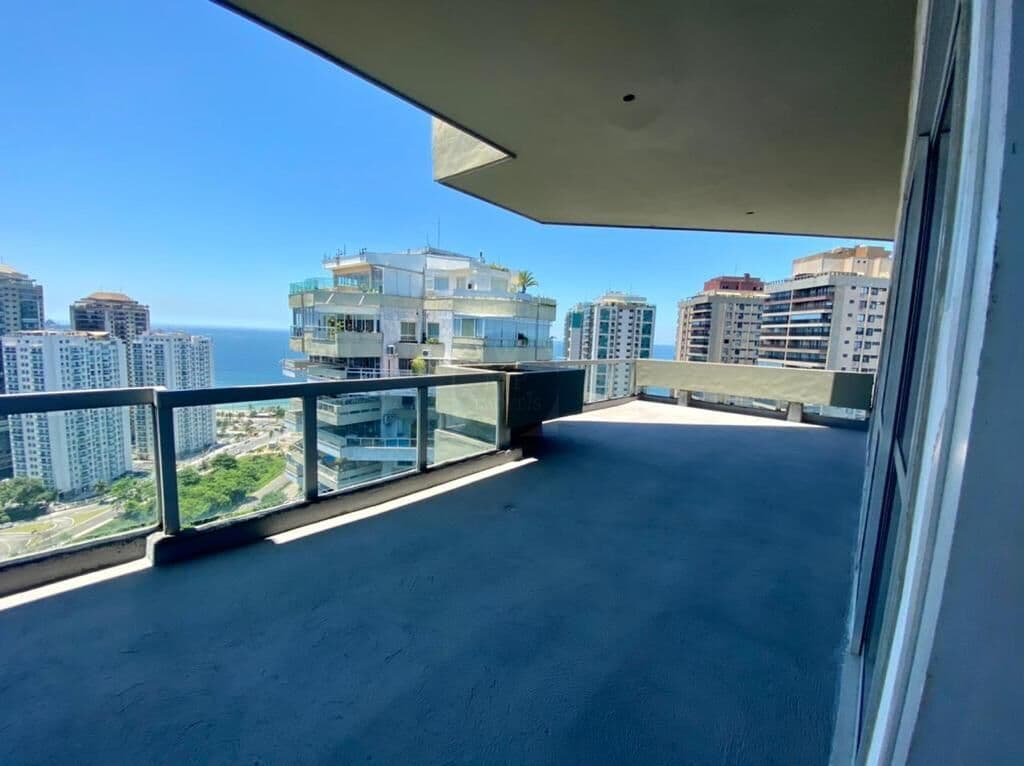 Cobertura Duplex no Condomínio Atlântico Sul, 797 m², Excelente Vista!