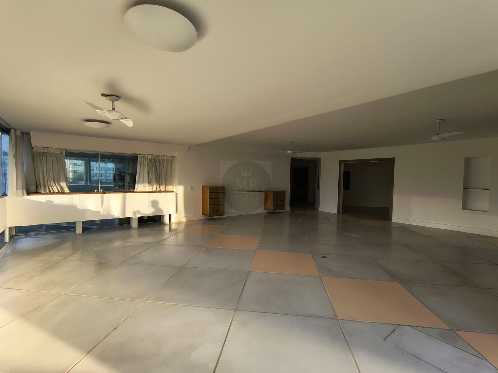 Apartamento 4 Quartos - Sol da Manhã - Condomínio Atlântico Sul