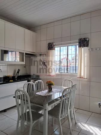 Casa em Taubaté - Centro