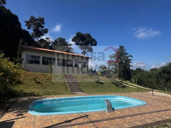 Fazenda/Sítios/Chácaras em Caçapava - Piedade