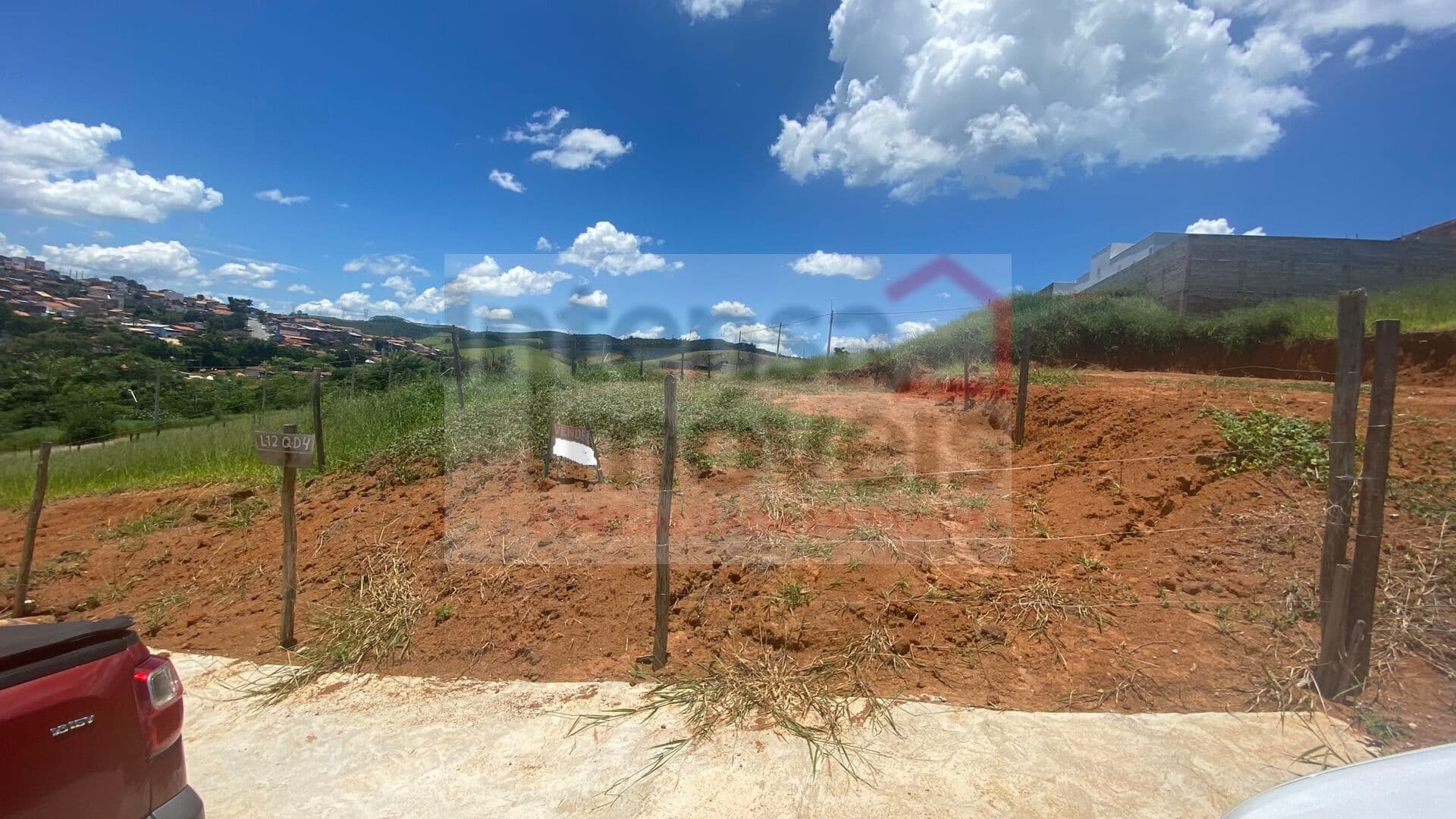 Lote/Terreno em Taubaté - Jardim Marlene Miranda