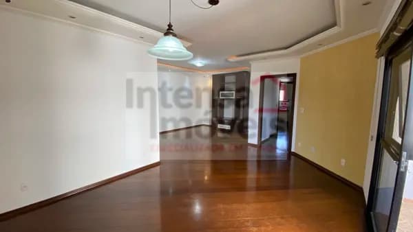 Apartamento em Taubaté - Centro