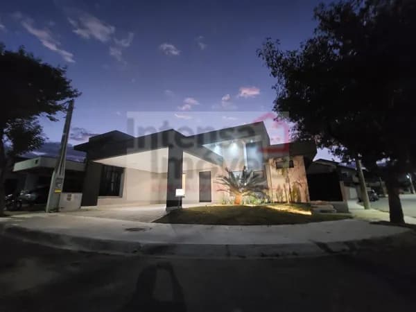 Casa de Condomínio em Taubaté - Chácara do Visconde