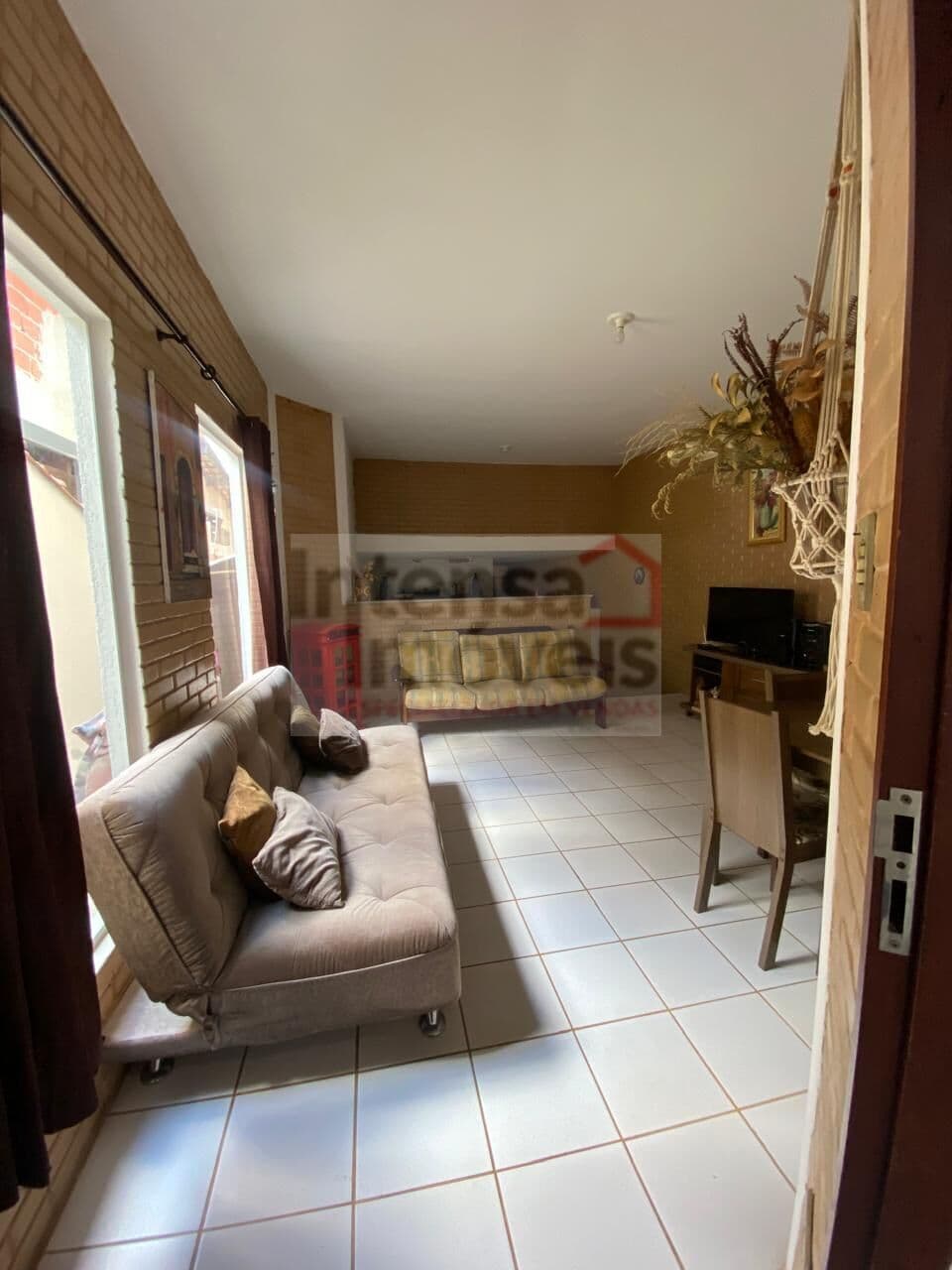 Casa em Taubaté - Jardim Continental