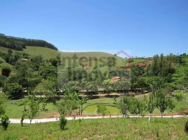 Lote/Terreno em Taubaté - Registro