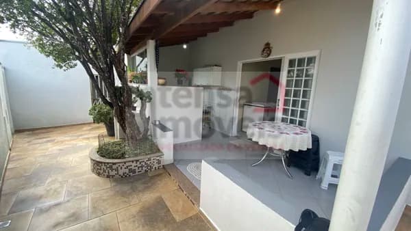 Casa em Taubaté - Jardim Bela Vista