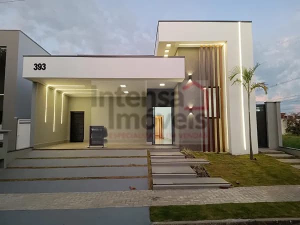 Casa de Condomínio em Taubaté - Piracangaguá