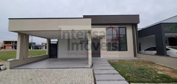 Casa de Condomínio em Tremembé - Loteamento Residencial Pérola do Vale