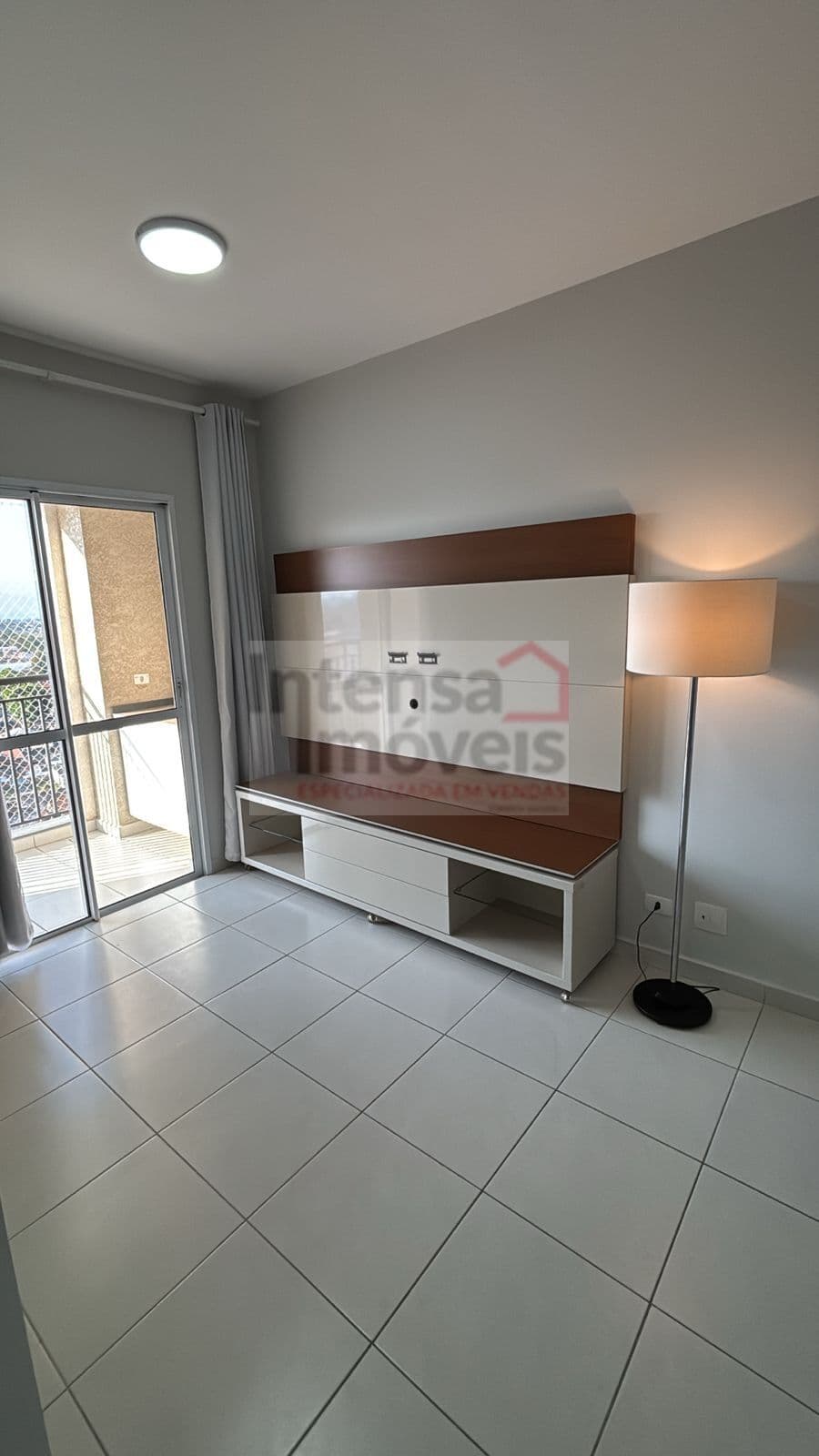 Apartamento em Taubaté - Vila São Geraldo