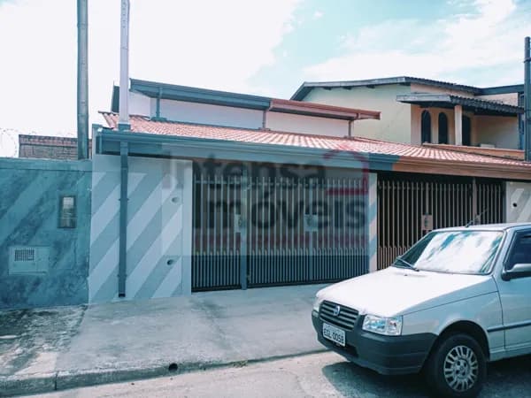 Casa em Taubaté - Parque São Cristóvão