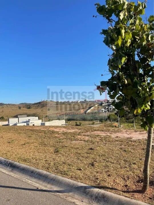Lote/Terreno em Taubaté - Loteamento Residencial Fazenda Casa Grande