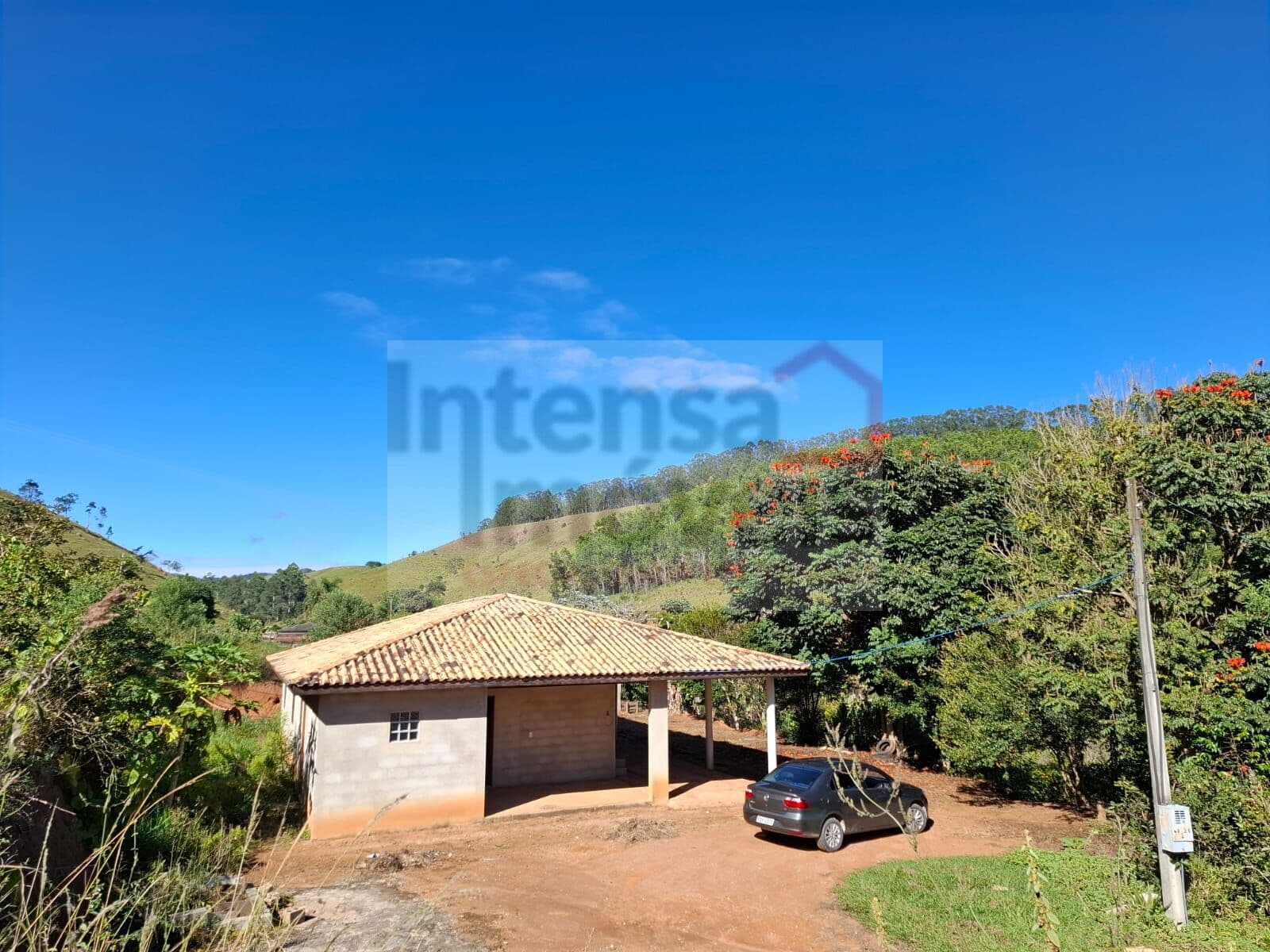 Fazenda/Sítios/Chácaras em Natividade da Serra - Centro