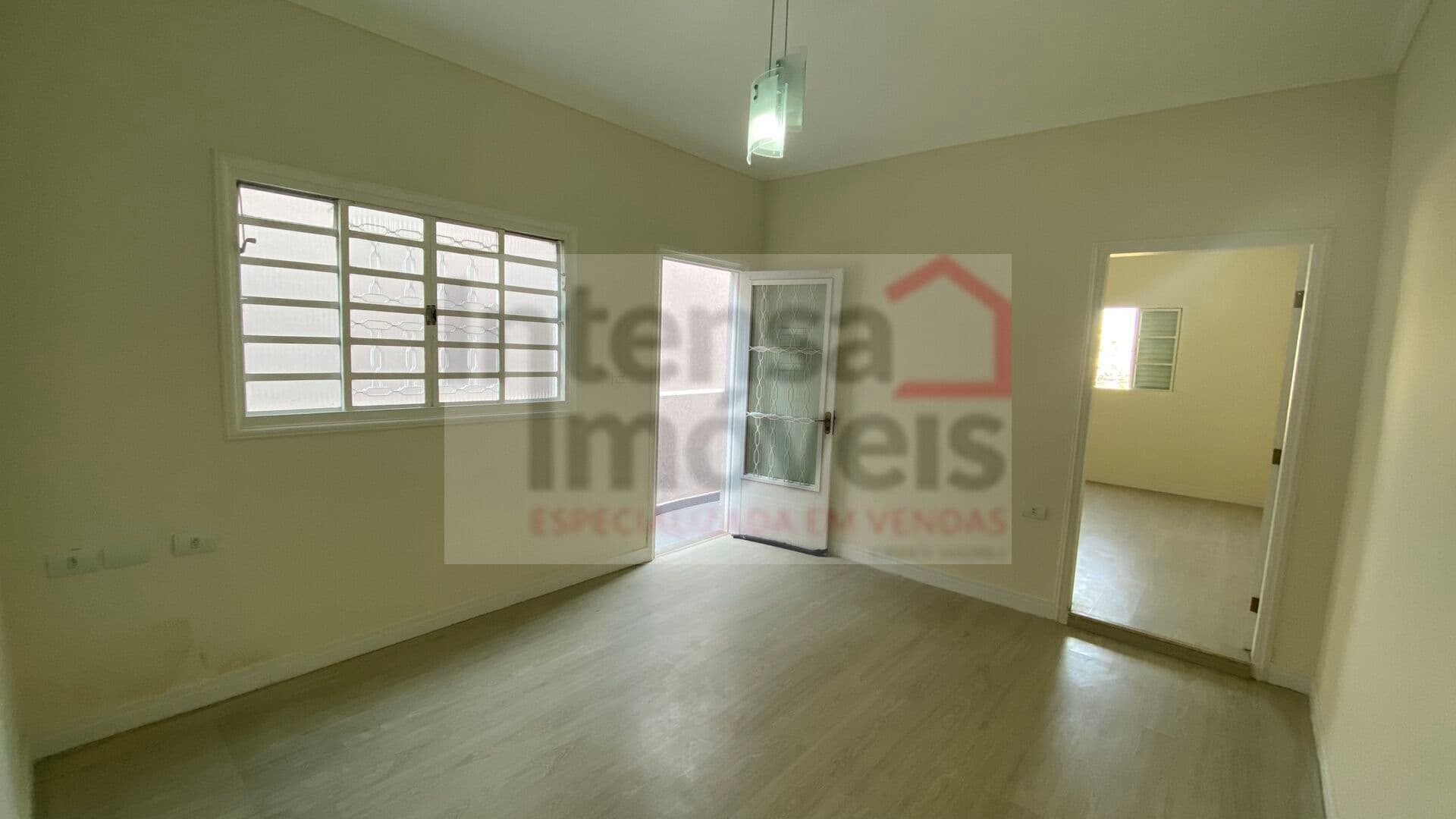 Sobrado em Taubaté - Residencial Paraíso