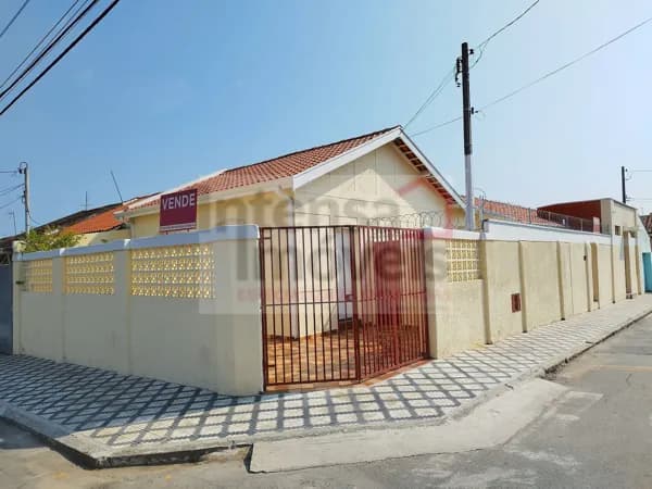 Casa em Taubaté - Centro