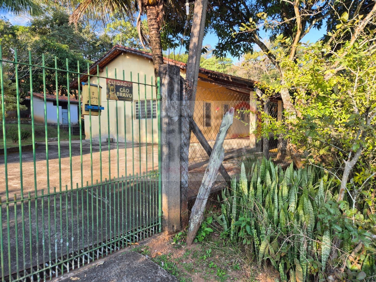 Fazenda/Sítios/Chácaras em Caçapava - Guamirim