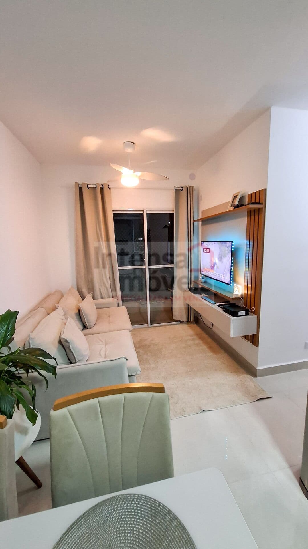 Apartamento em Pindamonhangaba - Crispim