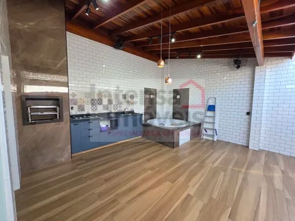 Casa de Condomínio em Pindamonhangaba - Loteamento Industrial Água Preta