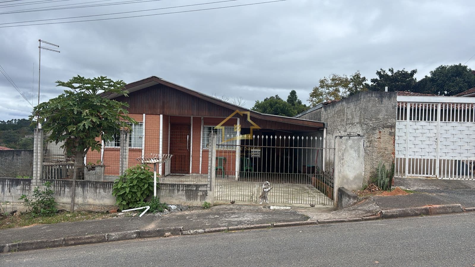 CASA PARA VENDA NO BAIRRO BORDA DO CAMPO EM QUATRO BARRAS