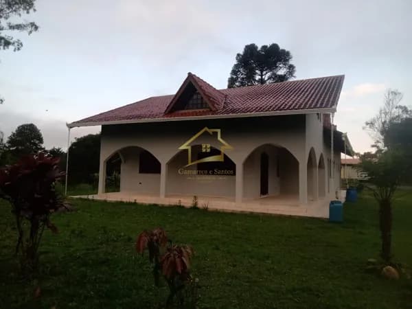 ÓTIMA CASA DE ALTO PADRÃO NO BAIRRO JARDIM DAS ACÁCIAS