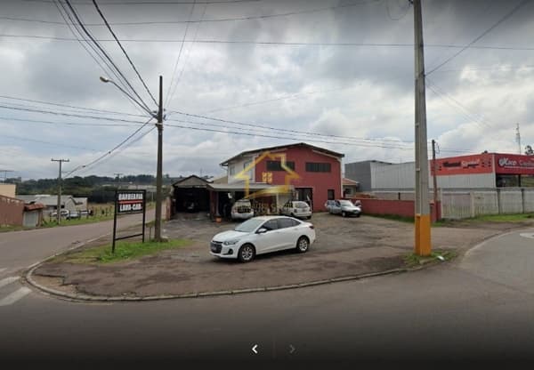 PRÉDIO COMERCIAL EM QUATRO BARRAS