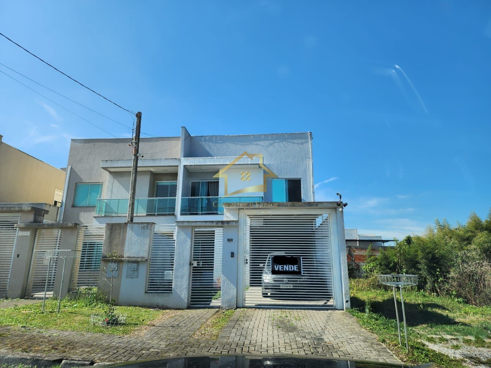 SOBRADO DE ALTO PADRÃO PARA LOCAÇÃO