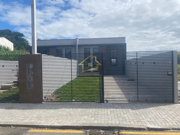 ÓTIMA CASA NA BORDA DO CAMPO