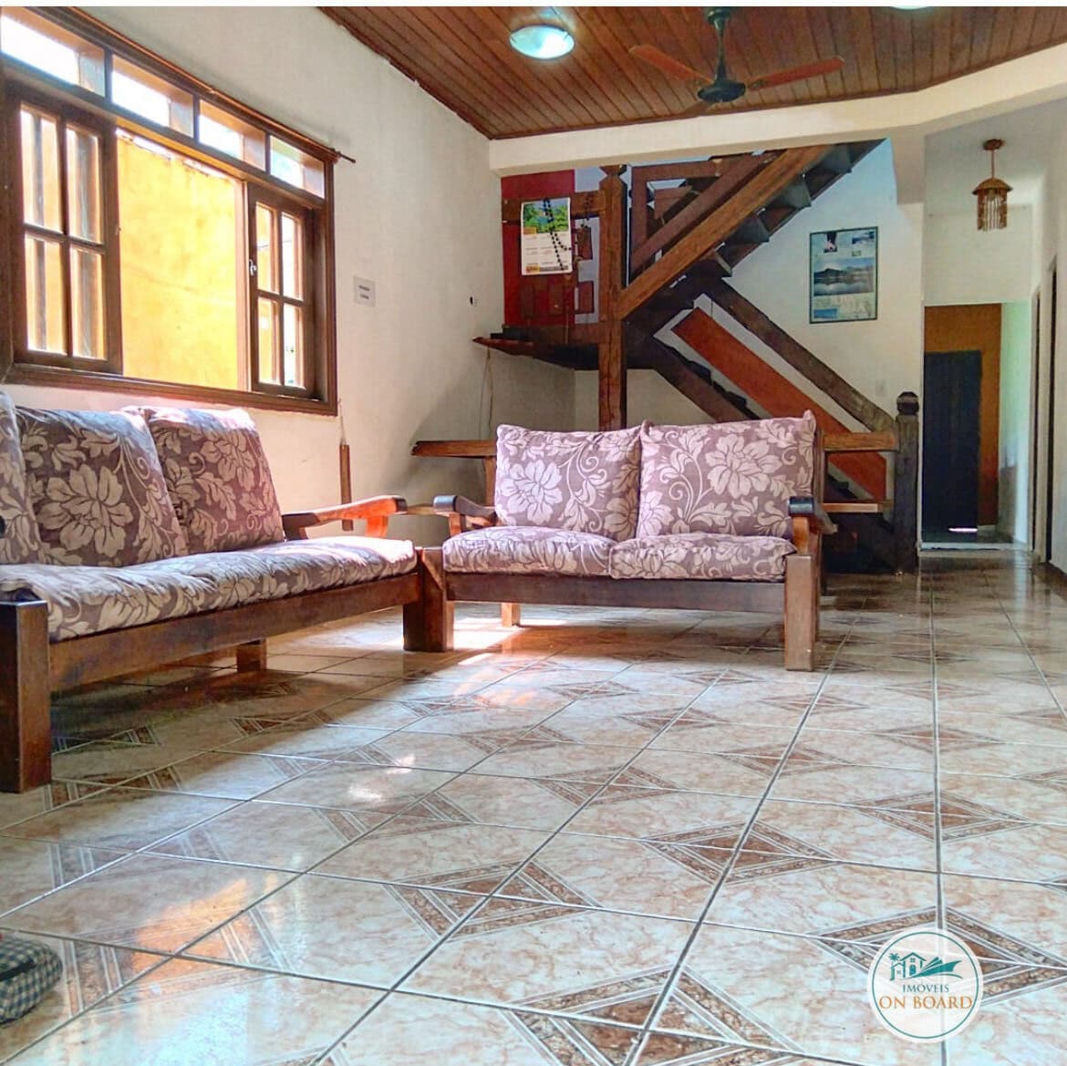 Casa em Itaquanduba 6 dormitórios