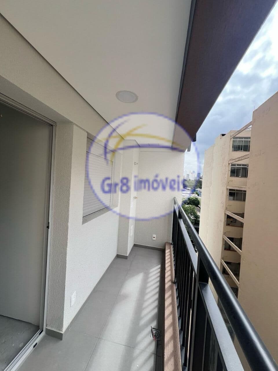 Apartamento com 38m², com 1 dormitório, varanda sem vaga de garagem em Pinheiros!