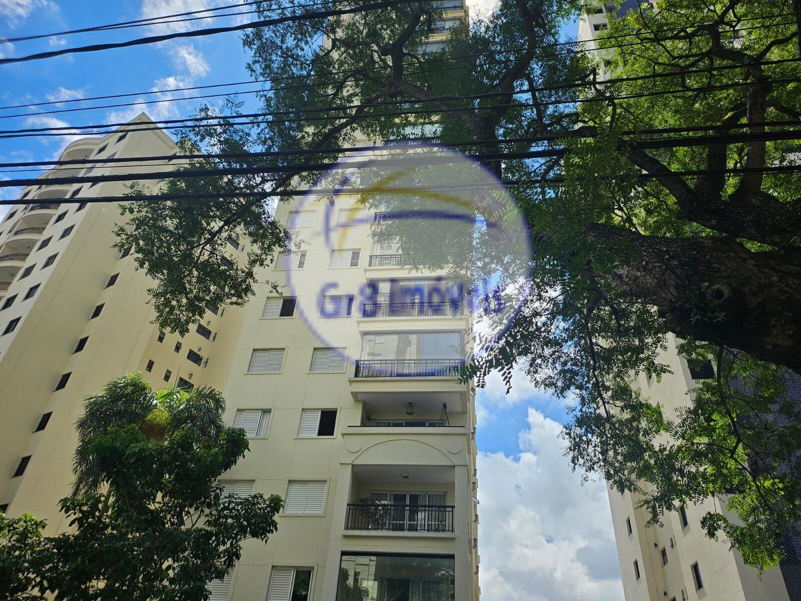 Apartamento com 3 suítes na Vila Ipojuca