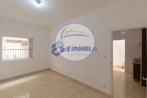 Casa em Condomínio próximo ao metrô Fradique Coutinho!