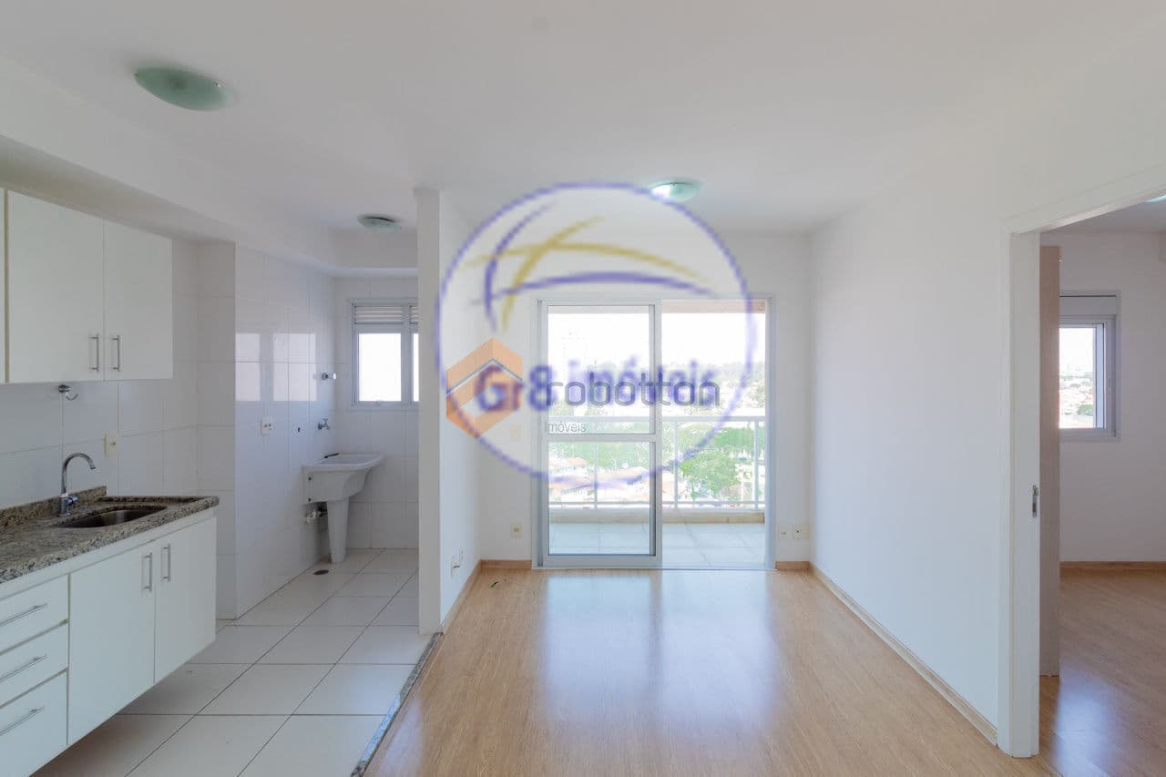 Studio lindo, com vaga de garagem e lazer !