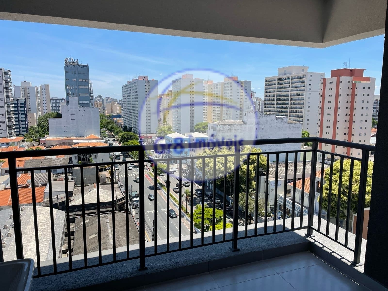 Apartamento Novíssimo, colado ao metrô Saúde!