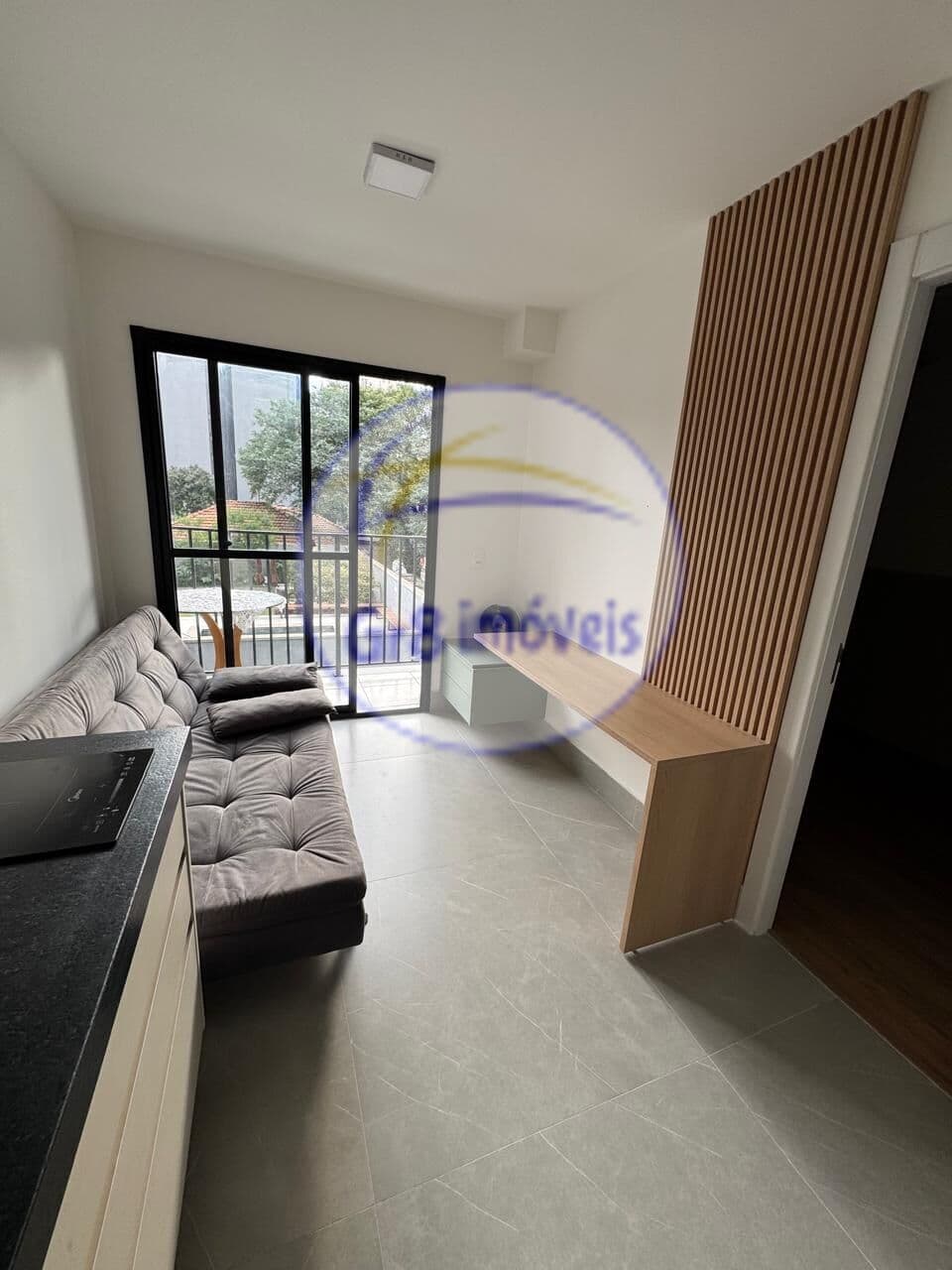 Studio Mobiliado com 1 dormitório, banheiro, varanda sem vaga