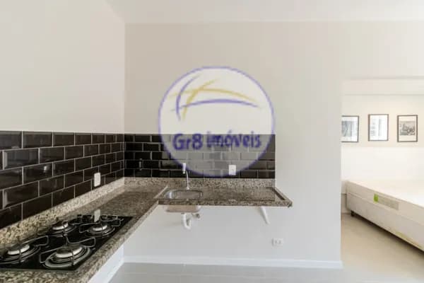 Apartamento com 1 dormitório semi mobiliado com banheiro e cozinha acoplada sem vaga