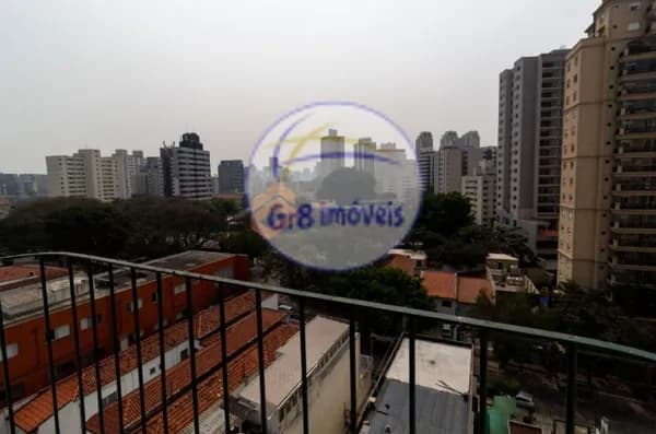Apartamento a 200 metros do Metrô Vila Mariana!