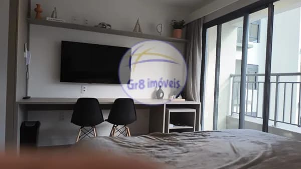 Studio Maravilhoso, mobiliado e decorado!