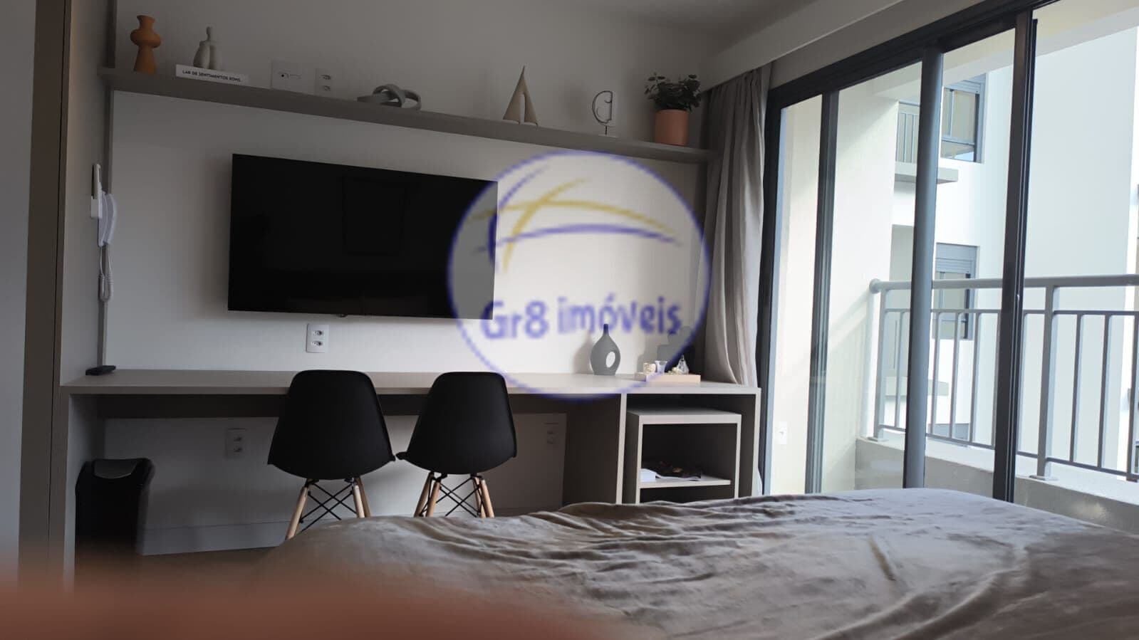 Studio Maravilhoso, mobiliado e decorado!