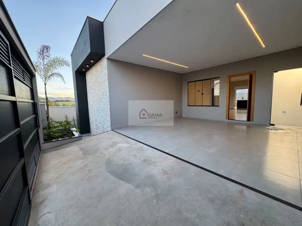Casa em Lavras - Portal da Serra