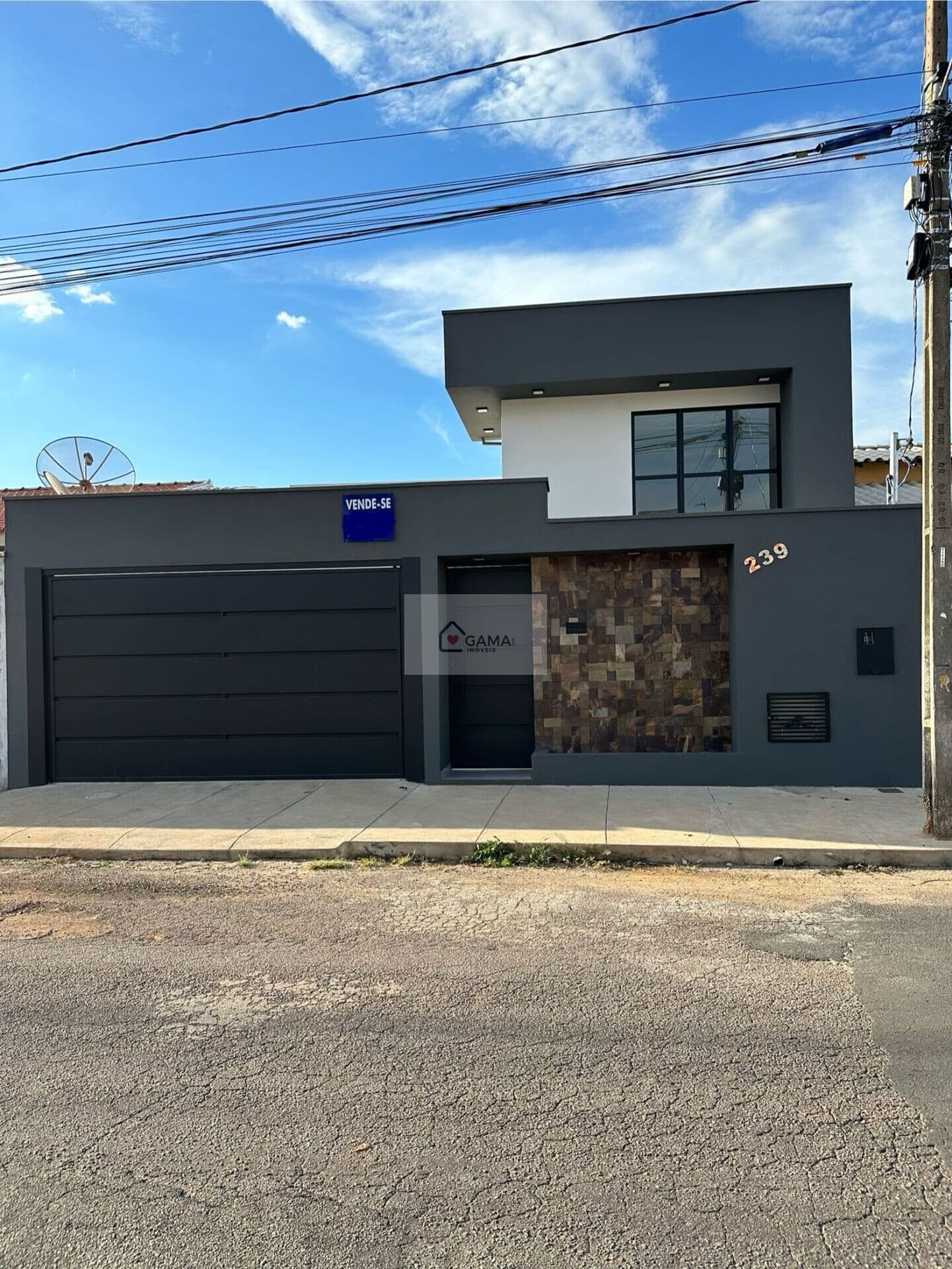 Casa em Lavras - Morada do Sol