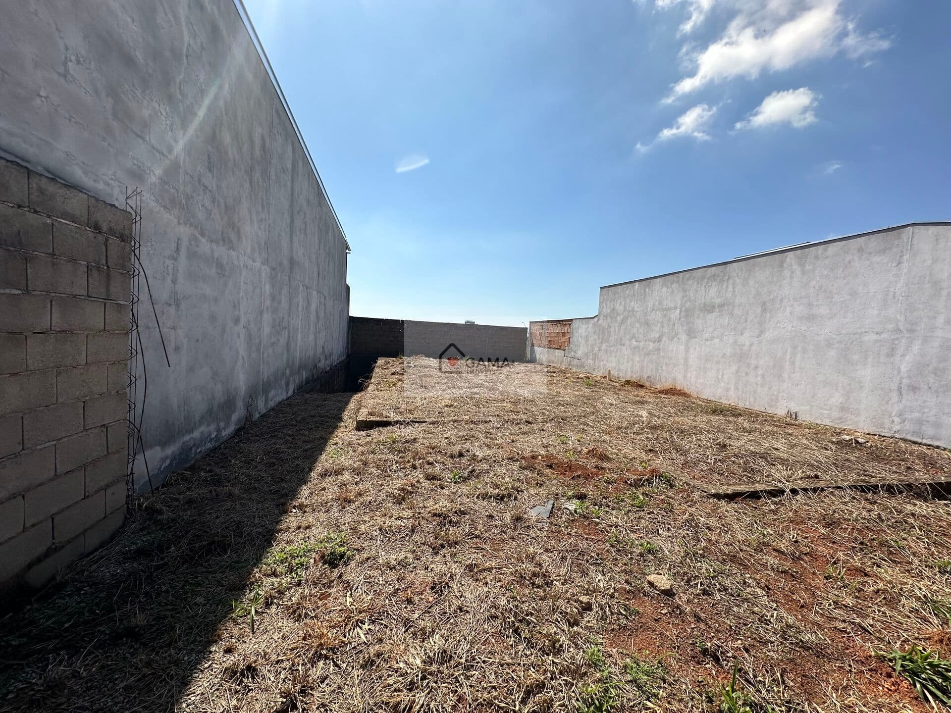 Lote/Terreno em Lavras - Santa Cruz