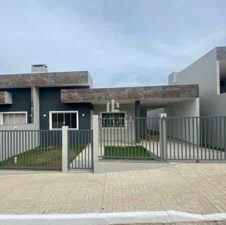 Casa de Condomínio em Santiago - Alto da Boa Vista