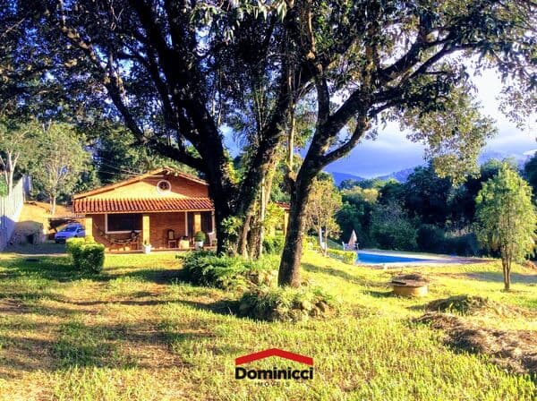 Fazenda/Sítios/Chácaras em Extrema - Centro