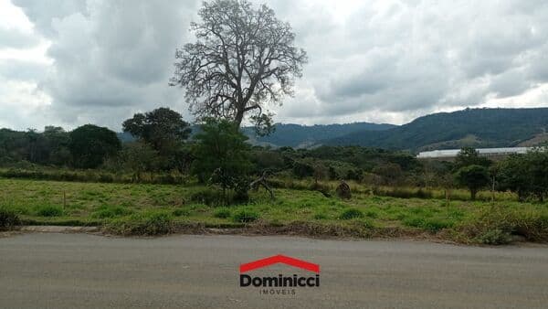 Lote/Terreno em Extrema - Centro
