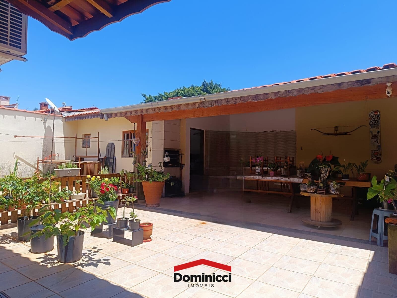 Casa térrea no bairro Santa Luzia, Bragança Paulista-SP