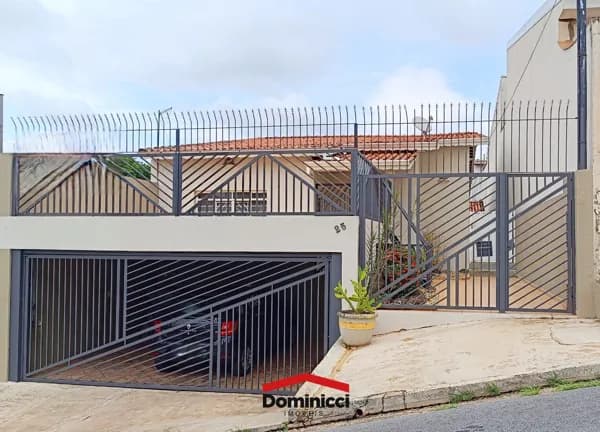 Casa em Bragança Paulista - Jardim Europa